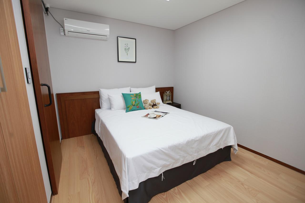 Gite Pension Yeosu Extérieur photo